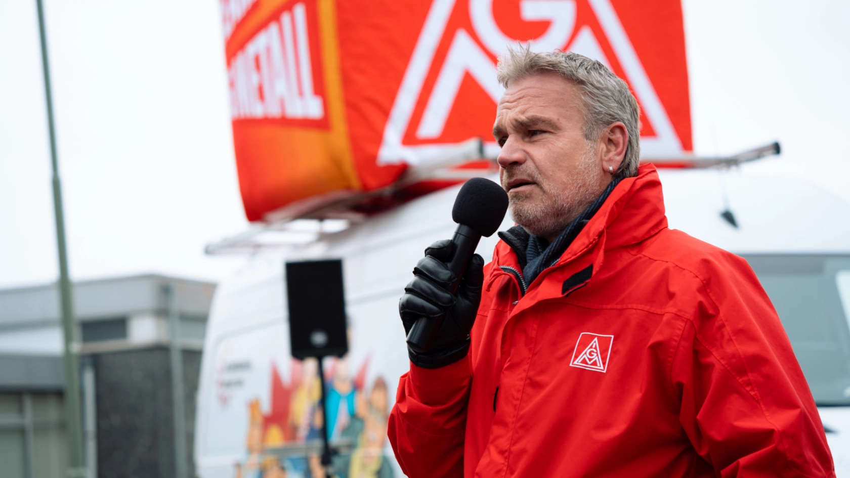 Warnstreik bei Autoliv in Elmshorn