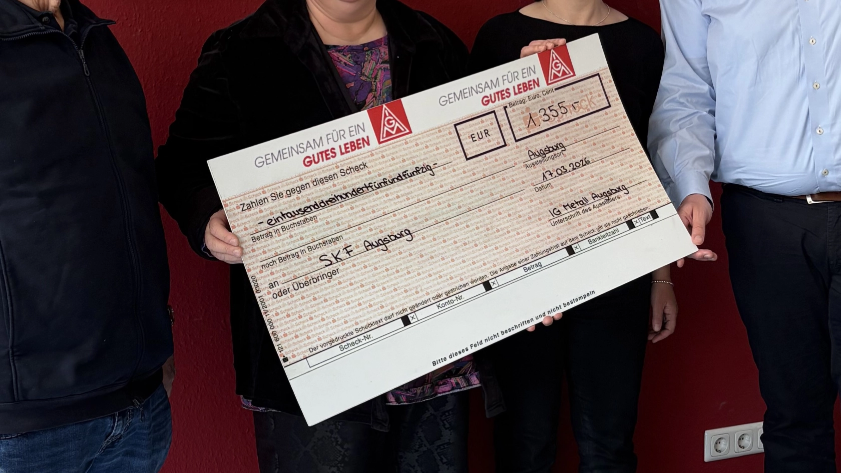 2026-04-07_Spendenuebergabe_SKF_3