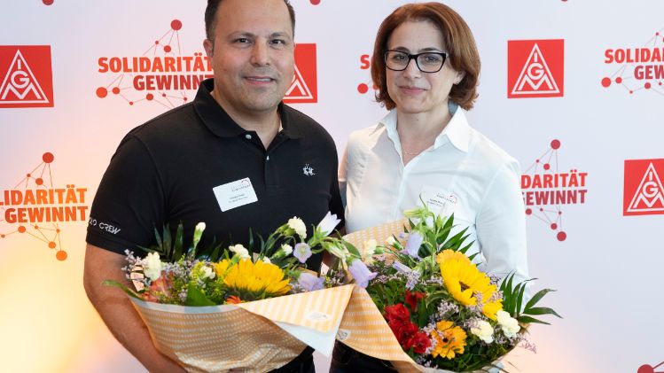 Neu im Beirat: Ferdije Rrecaj, Erste Bevollmächtigte der IG Metall Augsburg, und Cengiz Ünsal, Betriebsrat bei BMW München